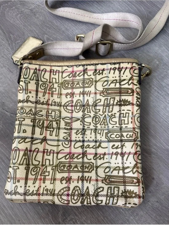 Vintage Coach Tattersall Graffiti bag Poppy Collection GUC - Picture 2 of 8